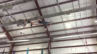 Trapeze Set Split