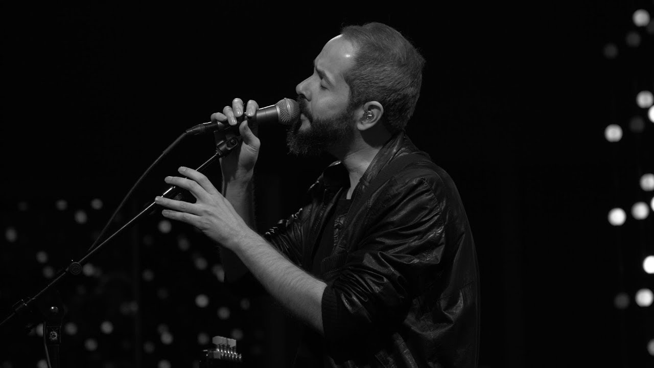 солист группы cigarettes after. эль-пасо грегом гонзалес. группа cigarettes after. солист группы cigarettes after. Cigarettes after sex cigarettes after sex.