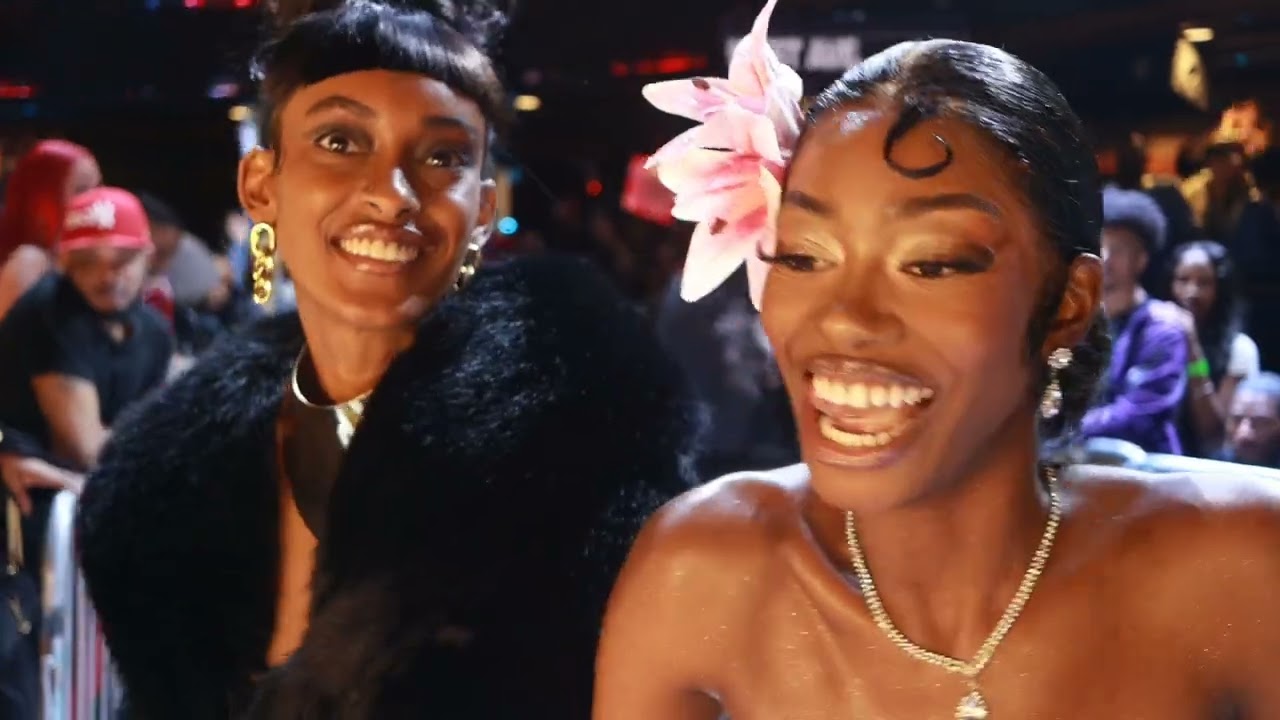 Женское лицо в культовом доме St Laurent представляет: Последний поезд в Сен-Лоран | Нью-Йорк | 2025