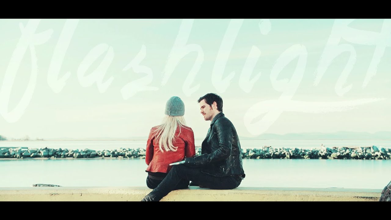 [ hook / emma || i'm stuck in the dark but you're my flashlight ]