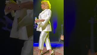 PATTI LABELLE KILLS INTRO in Durham including (‘Over The Rainbow’)