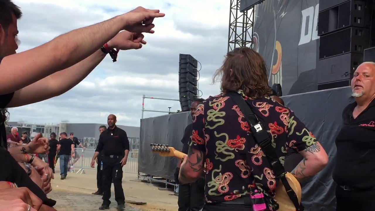Devil Inside Me Frank Carter & The Rattlesnakes