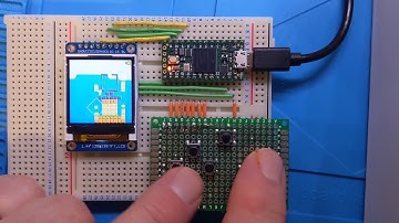 Prototype pico8 handheld console running Fuz