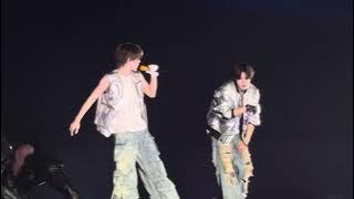 WayV 威神V members Yangyang and Hendery perform Rodeo 冒险行动 in Hong Kong Jan 4, 2025