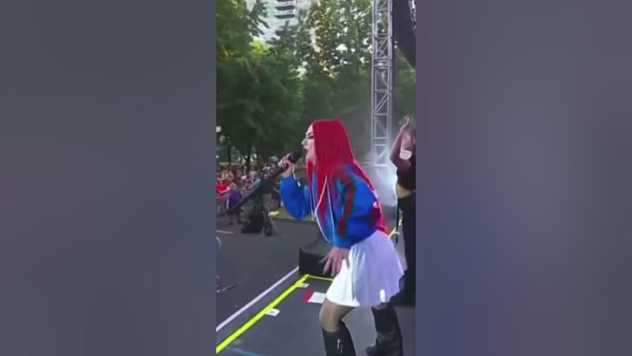 Ava Max - Kings & Queens Live