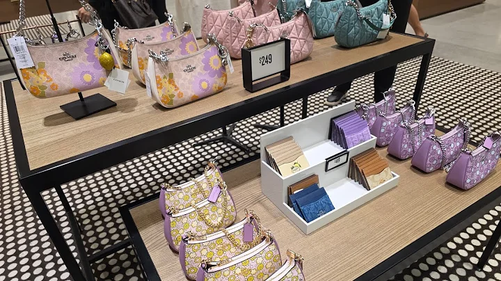 NEW! COACH OUTLET~ UP TO 70% OFF~ BAGS~ WALLETS & MORE~ LET'S BROWSE