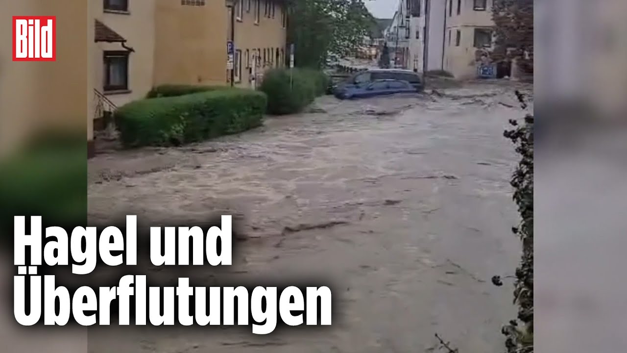 Knappe Sache: Felsen rast auf Straße zu | Tirol