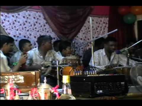 Fiji Bhajan Kirtan--Avinesh Chand vs. Manjeep Pras...