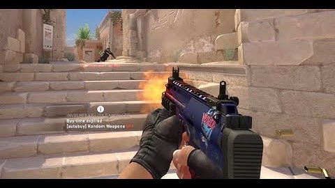 MP7 Fade (Blue Pattern) + Holo Sticker Craft In-game Demo