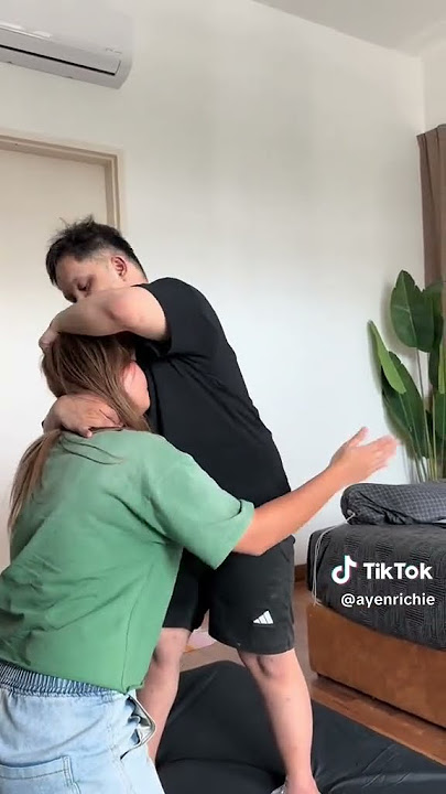 Ayen dapat baju dari @AVDB.Lab , hensemnyaa bila pakai kain pun sejuk