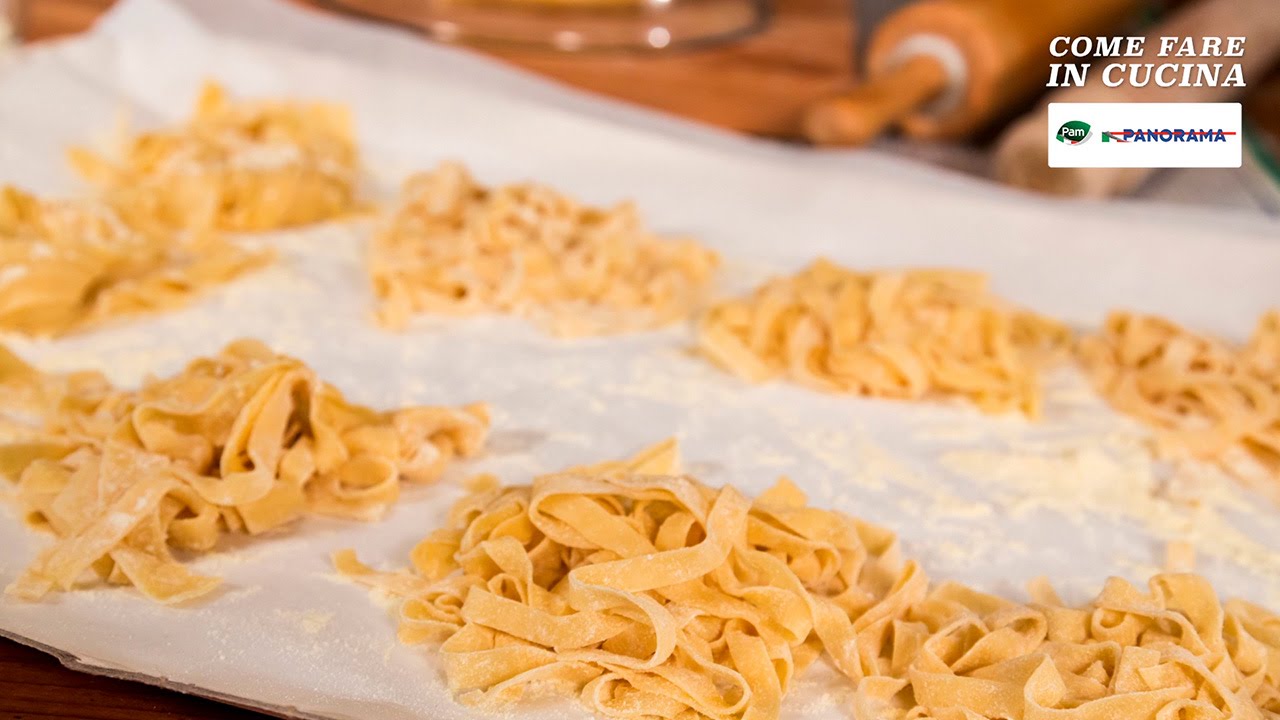 Pasta All Uovo Fatta In Casa Come Fare In Cucina Di Pam E Panorama Youtube