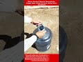 Clever Survival Experts Demonstrate Simple Rope Tricks To Carry Heavy Water Containers