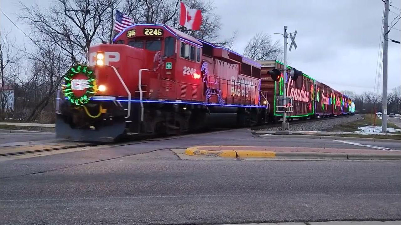 CP Christmas train in Mauston, Wi. YouTube