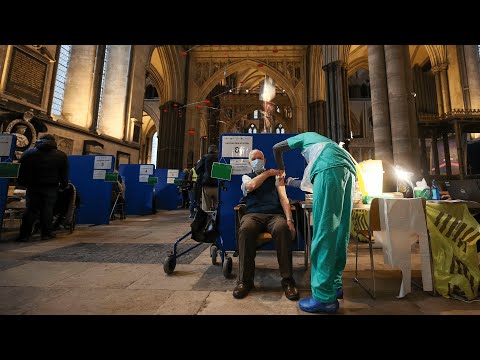 Salisbury Cathedral turned into &#039;beautiful&#039; vaccine centre