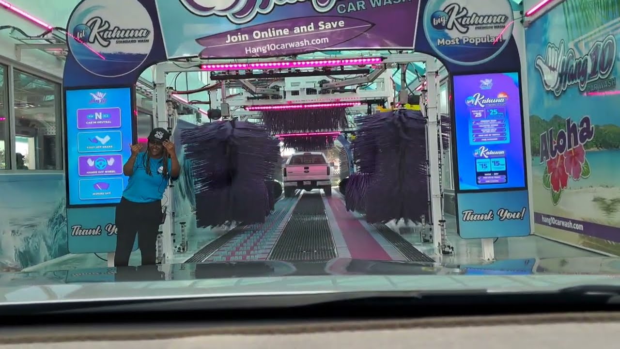 Hang 10 car wash S orange blossom Trl, Orlando fl