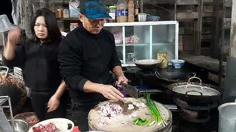 Cách Chế Biến Món Chuột Đồng Xào Hành Khô Và Lá Chanh | Ẩm Thực Việt Nam