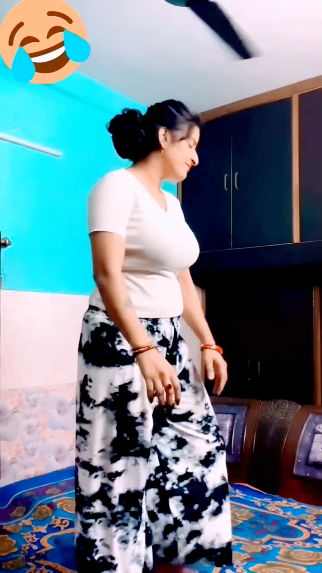comedy #funny #husbandwifecomedy #fun #entertainment #80smusic