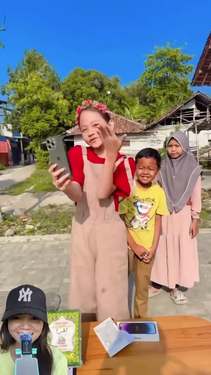 PILIH APA ⁉️SKUTER IPHONE BONEKA TAPI ??#shorts #funny #dubbing