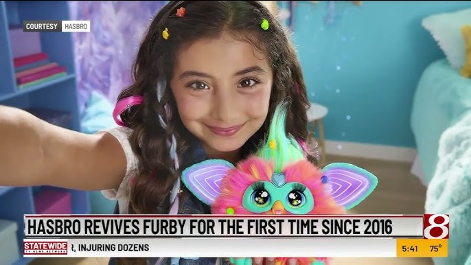 Video Hasbro toys brings back the Furby - ABC News