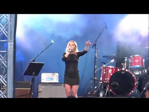 Lisa Ajax - My hearts wants me dead (Eurovision Village, ESC 2016)
