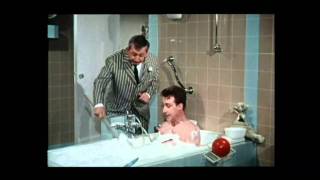 музфрагмент1( фильм Сладкая жизнь графа Бобби-1962) музфрагмент1( фильм Сладкая жизнь графа Бобби-1962)