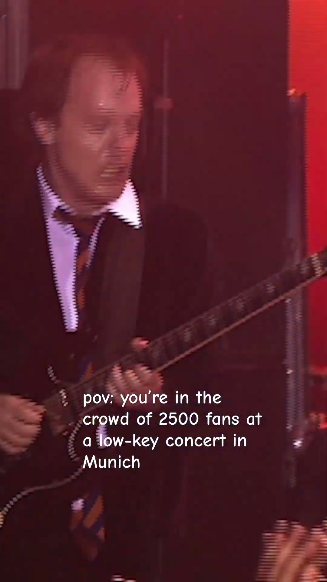 Shoot to Thrill – Live at Circus Krone in 2003
