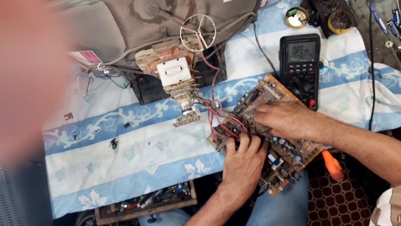 COMO ARREGLAR UN TV LG POR PANTALLA REDUCIDA