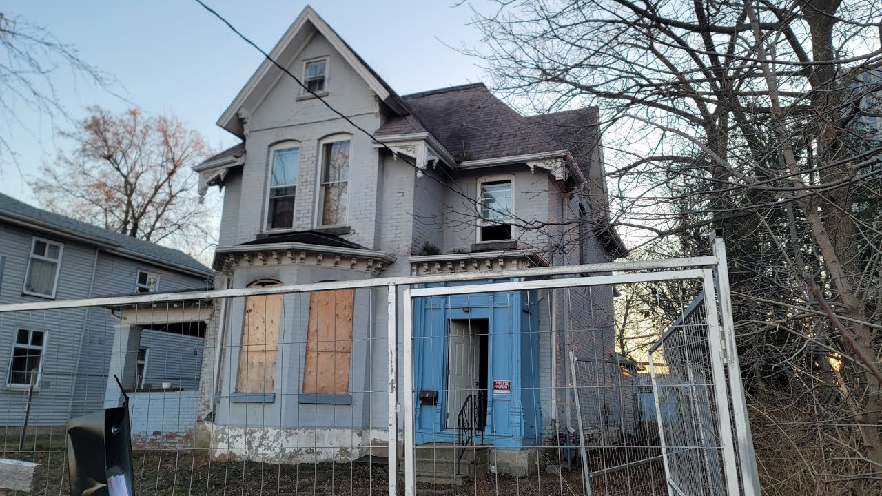 Abandoned Late 1800s Victorian House Exploration - YouTube