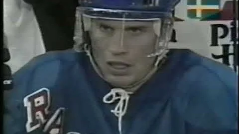 Highlights no. 15 Ulf Samuelsson Valeri Kamensky, ...