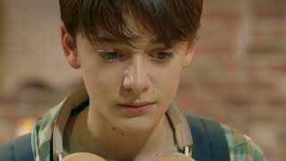 abe scenepack | noah schnapp (2019) screenshot 2