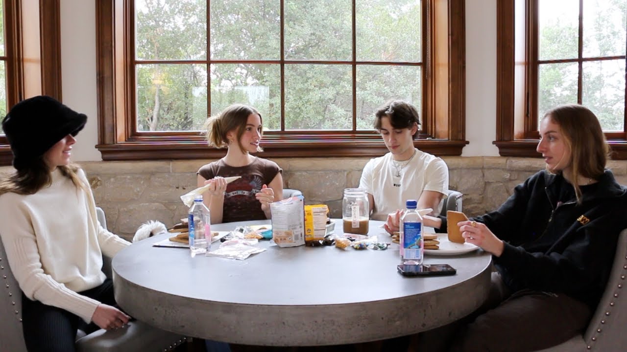 ORLANDO FAMILY GINGERBREAD HOUSE COMPETITION 2022