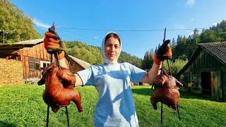 HOW A WOMAN RUNS A FARM IN THE MOUNTAINS ALONE! Cooking smoked chicken