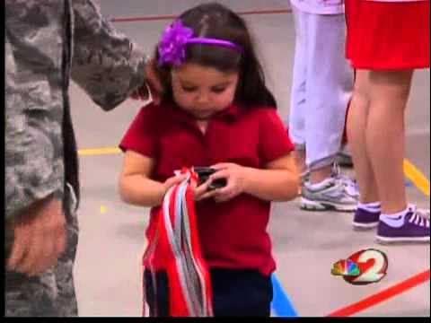 Soldier surprise for daughter