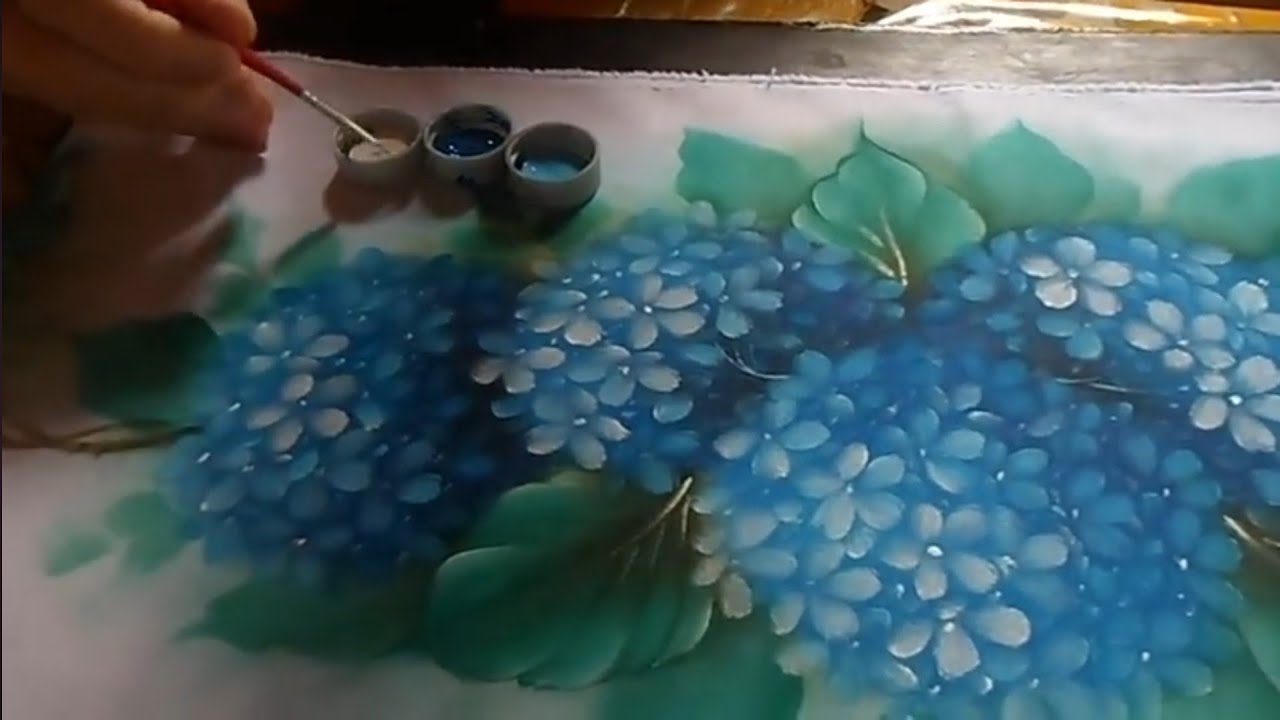 Fábio Marques - Pintando hortênsias - painting hydrangeas - покраска гортензии