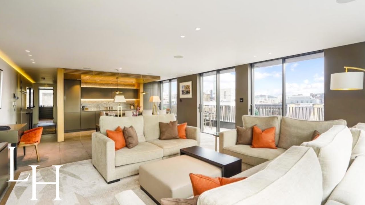 Image showcasing This Penthouse Overlooks Central Park—But Feels Like It Could Be on a ...