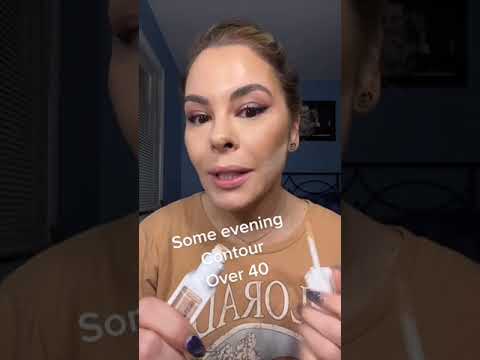 FACE CONTOUR TECHNIQUE FOR A NIGHT OUT OVER 40