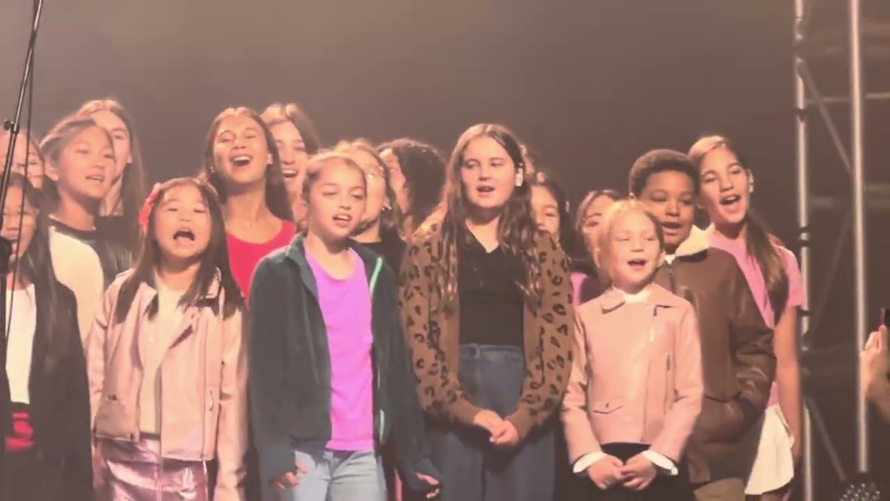 WLA Children's Choir  LIVE w/DRAKE LIVINGSTON!!