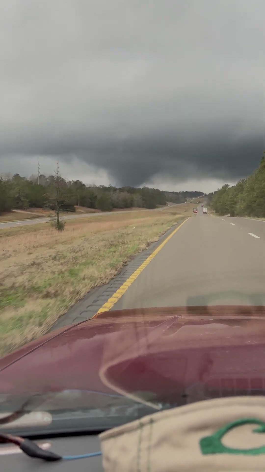 Tornado Over Mississippi Highway 84 || ViralHog