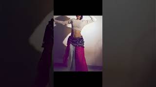 Shakira Belly Dance