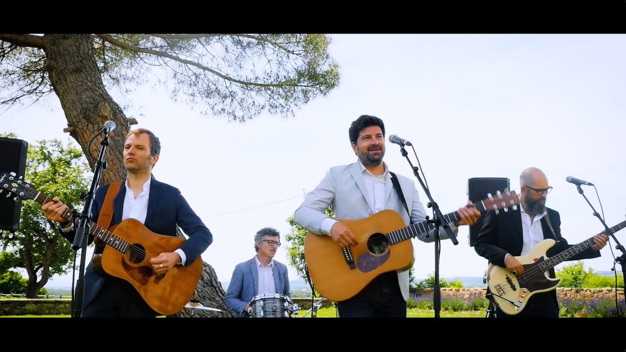 Cover Club - Blue Suede Shoes (Elvis Presley cover)