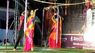 Swathi Lo Muthyamantha Song Dance Jhansi Video