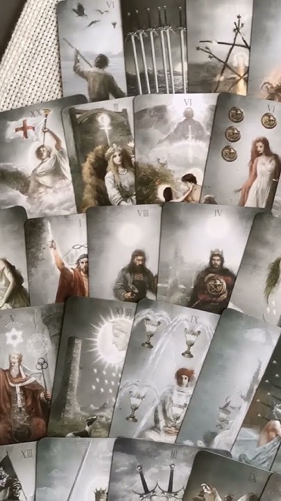 Невероятно красивая колода карт таро "Небо и Земля". - YouTube