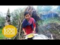 ladies cook the bamboo shoot curry || village food kitchen || lajimbudha ||