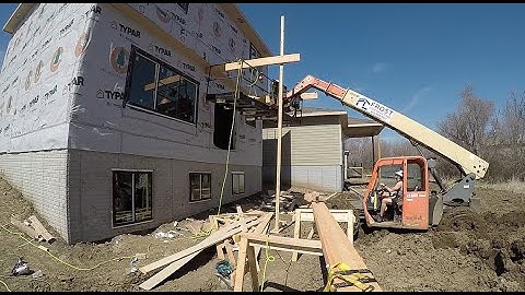 POV FRAMING - Building A Deck Roof - Time-lapse & Helmet Cam
