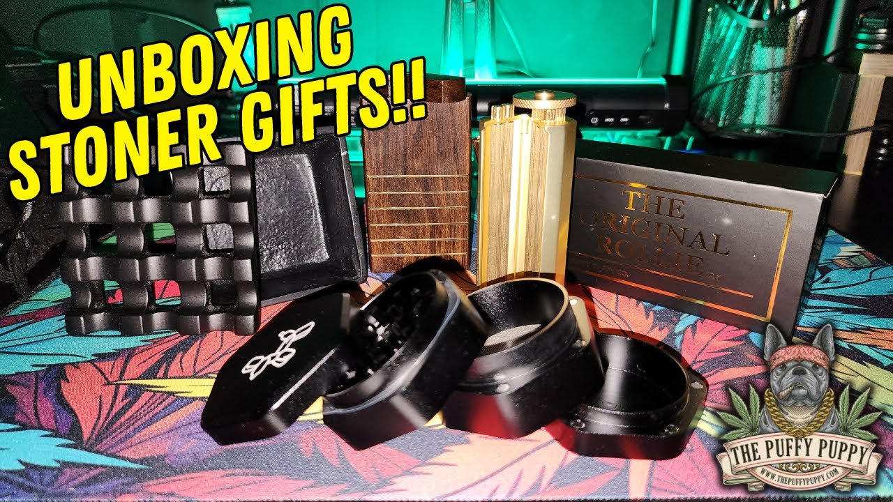 Unboxing Some HIGH Class Stoner Gifts from The Puffy Puppy!!