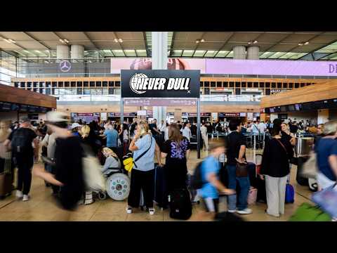 EP 03: My Flight Got Cancelled! 😱 Global Tech Outage on Tour ☆ Welcome to the Disco Vlog ☆