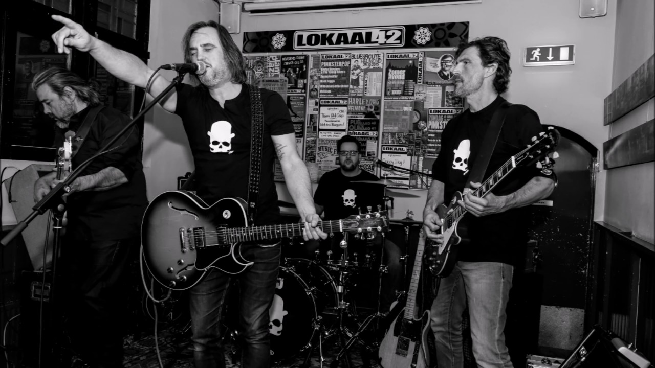 Mad Days-The Burning Stash