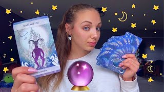 ASMR || Tarot Card Reading! Finding Guidance 🔮💫 screenshot 3