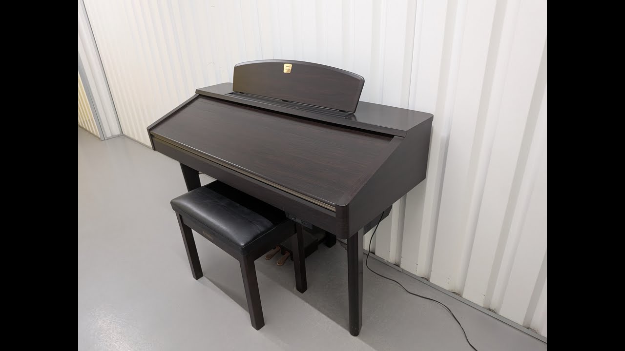 Yamaha Clavinova CVP-207 digital piano / arranger in rosewood