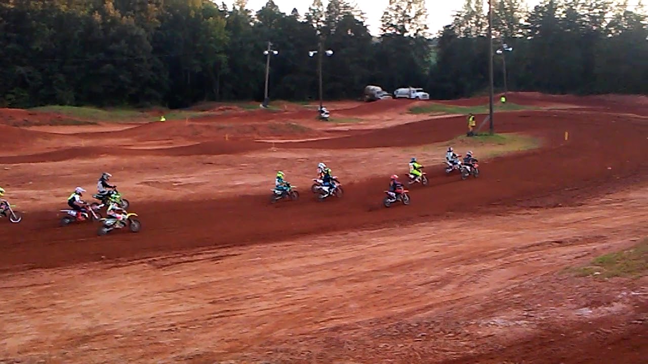 East Bend North Carolina 65cc race! These kids are good!! - YouTube